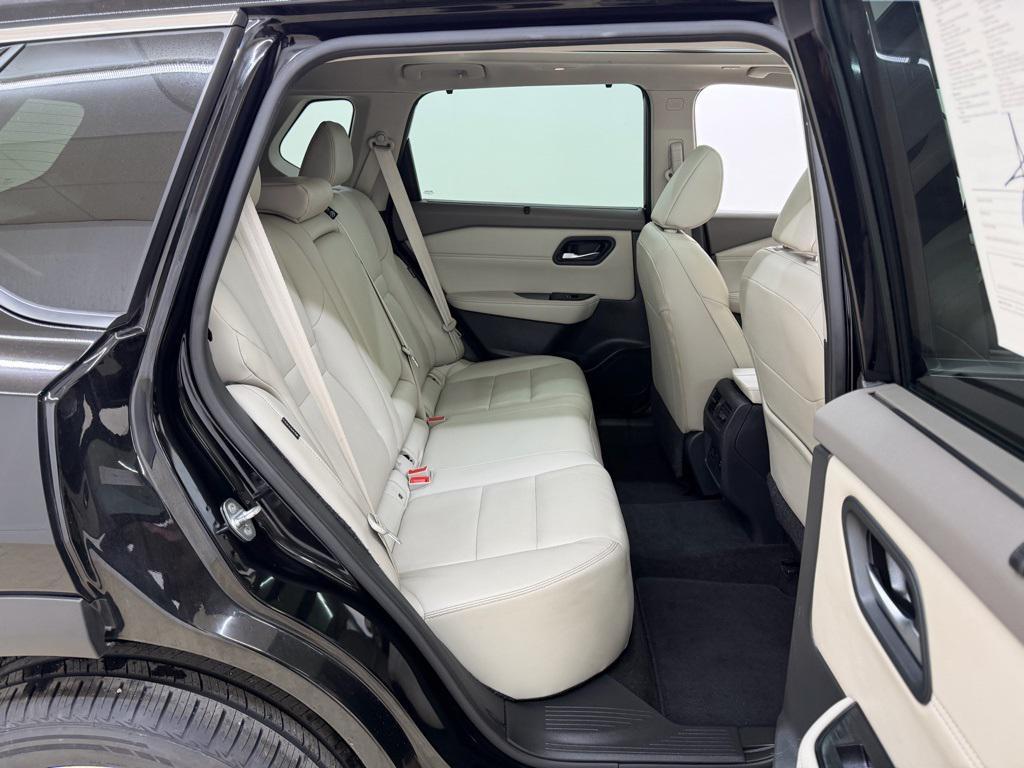 used 2023 Nissan Rogue car, priced at $21,992