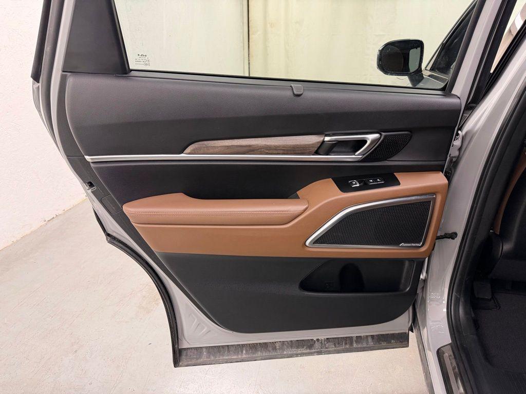 used 2022 Kia Telluride car, priced at $27,998