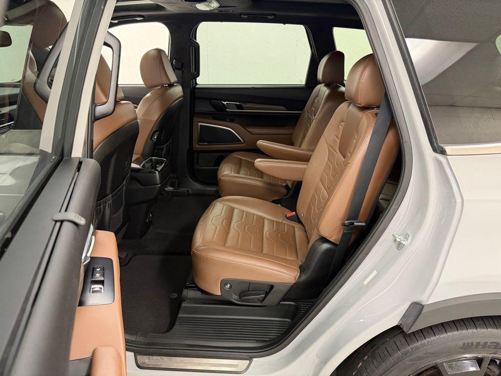 used 2022 Kia Telluride car, priced at $27,998