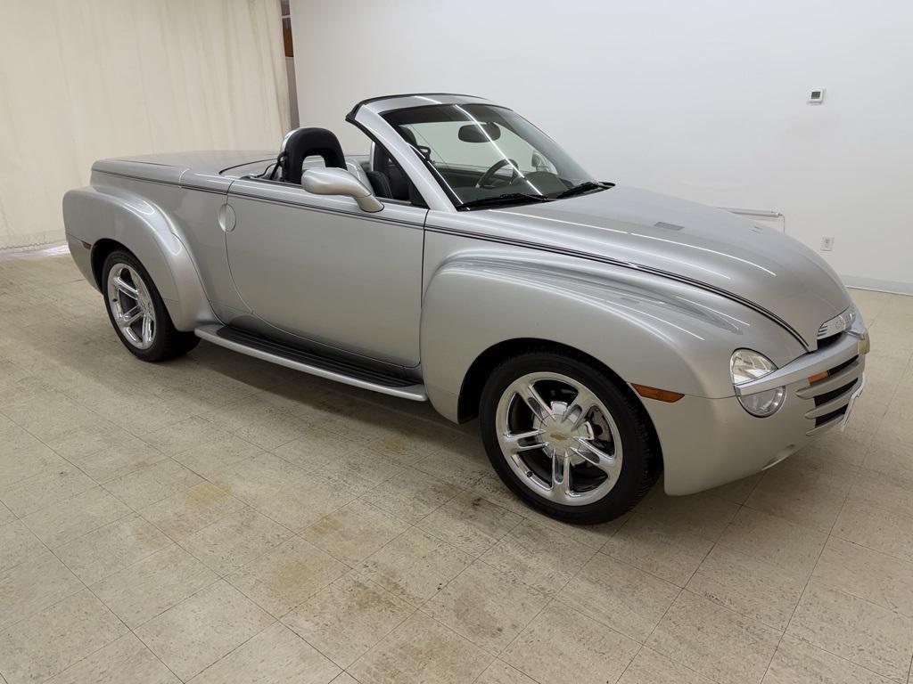 used 2004 Chevrolet SSR car, priced at $19,999