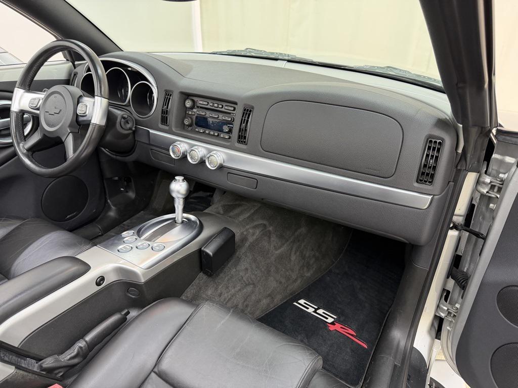 used 2004 Chevrolet SSR car, priced at $19,999