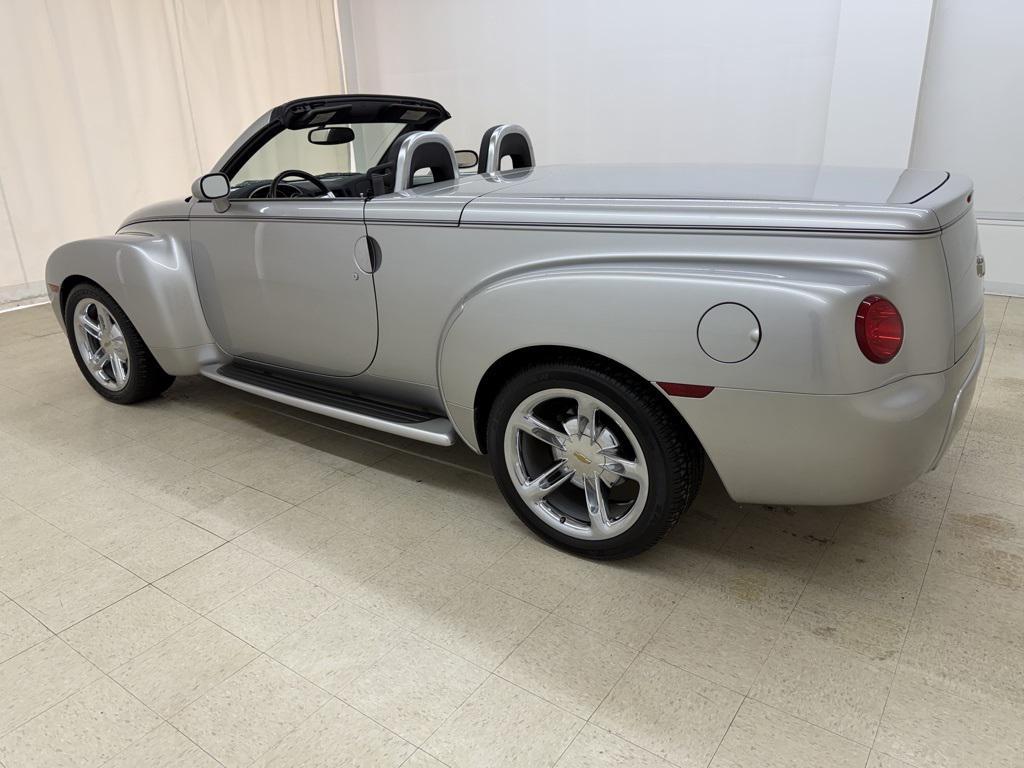 used 2004 Chevrolet SSR car, priced at $19,999