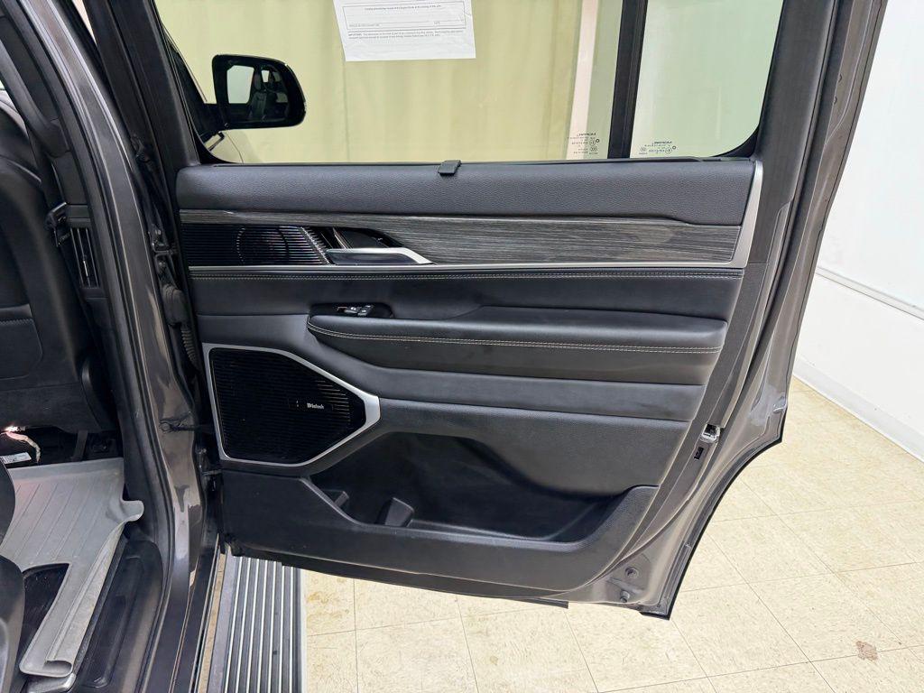 used 2022 Jeep Wagoneer car, priced at $40,781