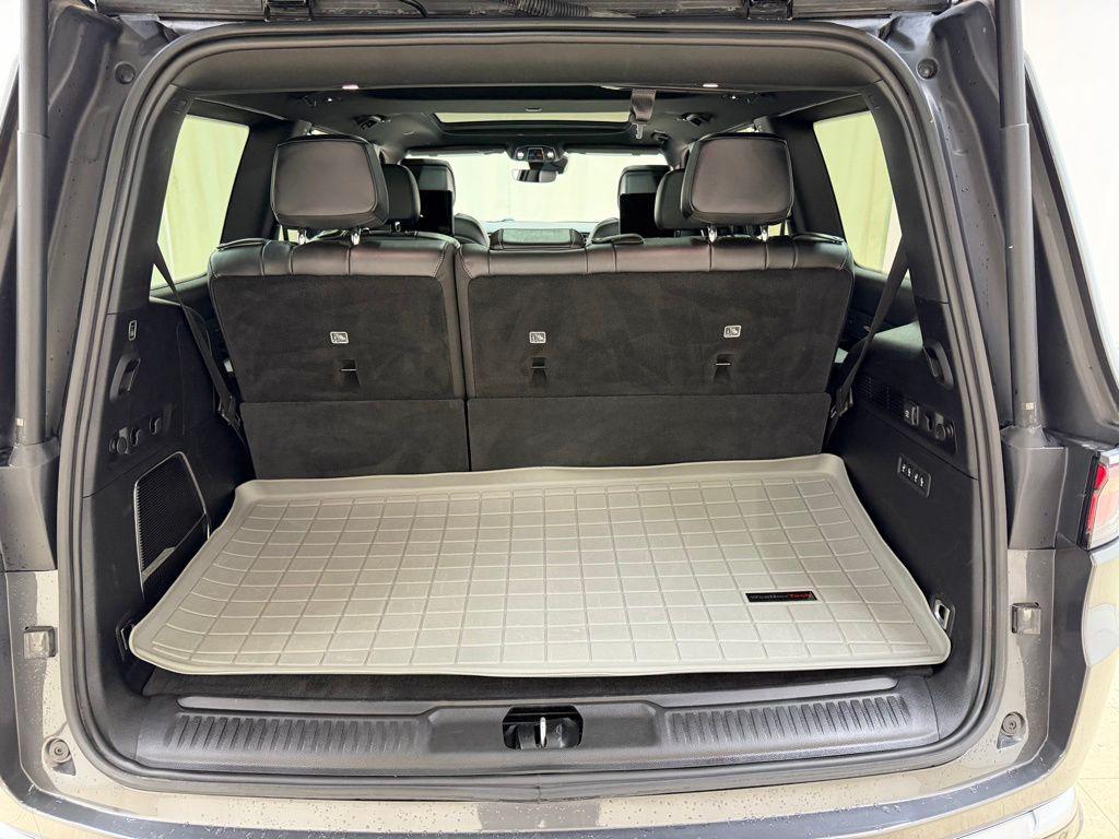 used 2022 Jeep Wagoneer car, priced at $40,781