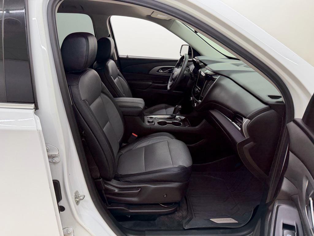 used 2020 Chevrolet Traverse car, priced at $17,998