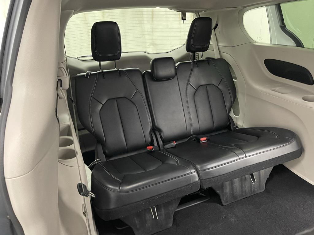 used 2024 Chrysler Pacifica car, priced at $25,721