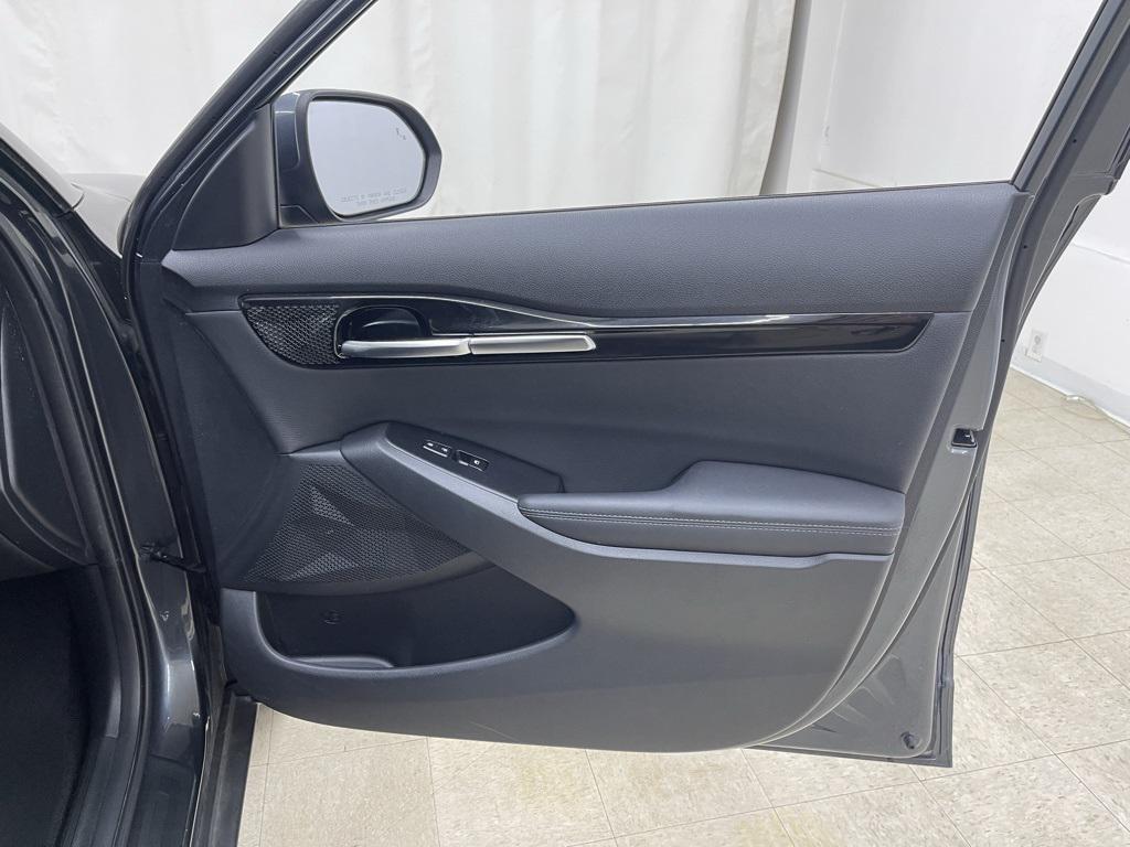 used 2023 Kia Seltos car, priced at $20,587