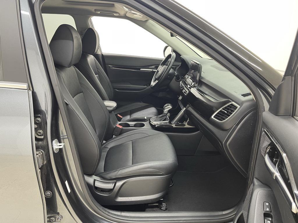 used 2023 Kia Seltos car, priced at $20,587