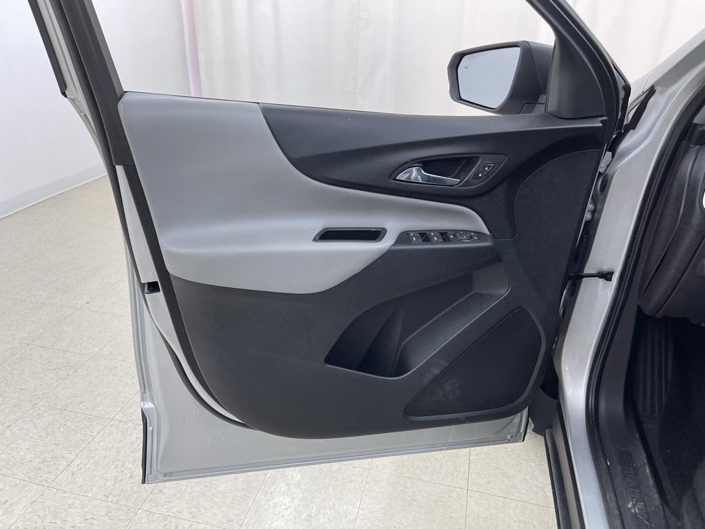 used 2022 Chevrolet Equinox car, priced at $12,902