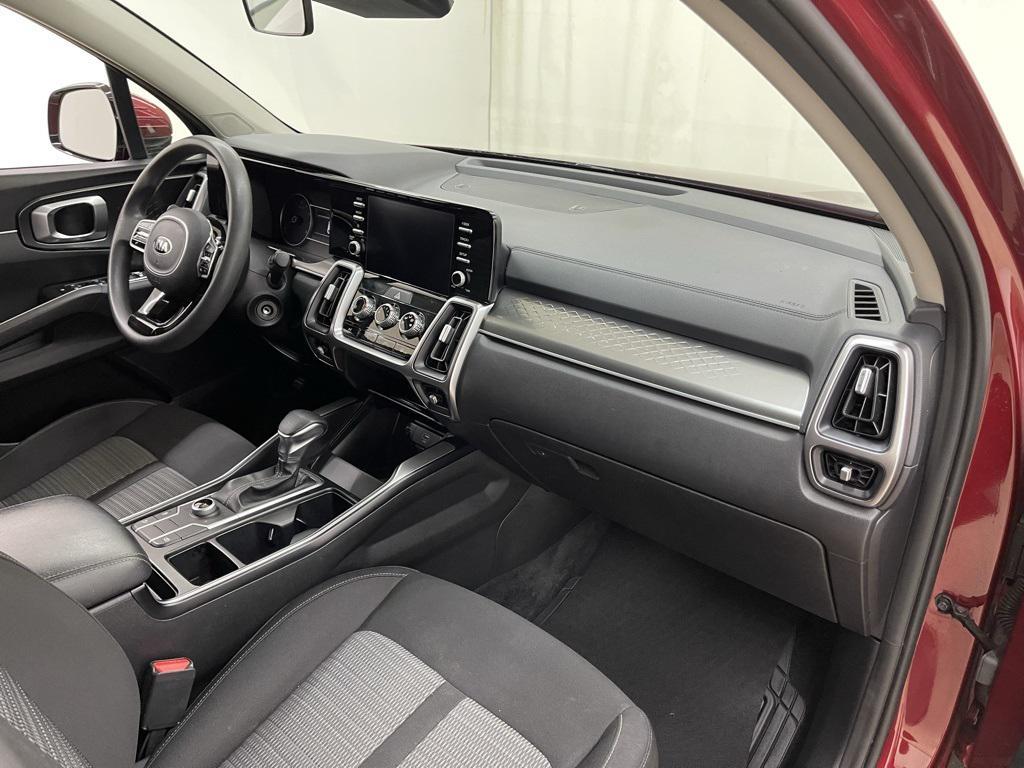 used 2021 Kia Sorento car, priced at $17,332