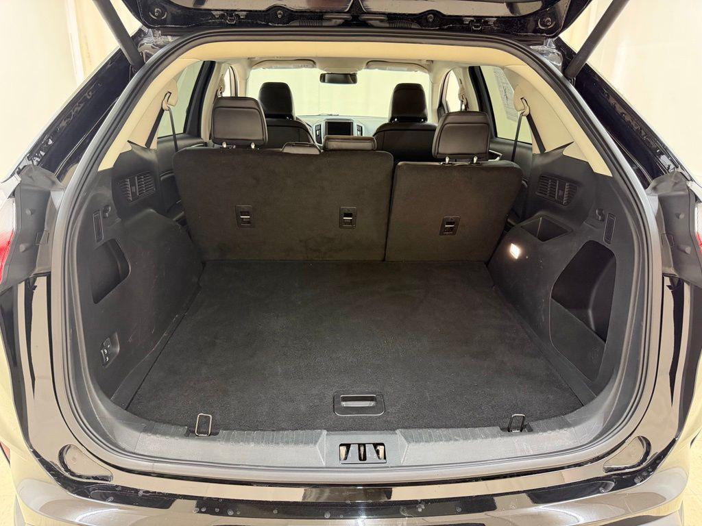 used 2024 Ford Edge car, priced at $27,593