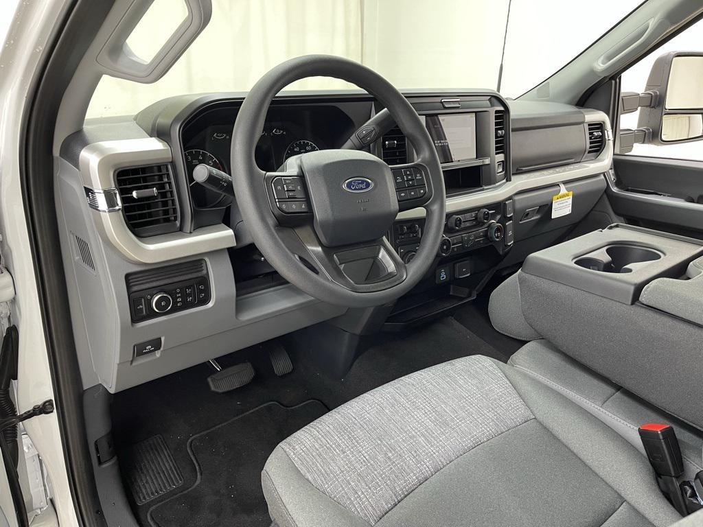 new 2025 Ford F-250 car, priced at $52,899