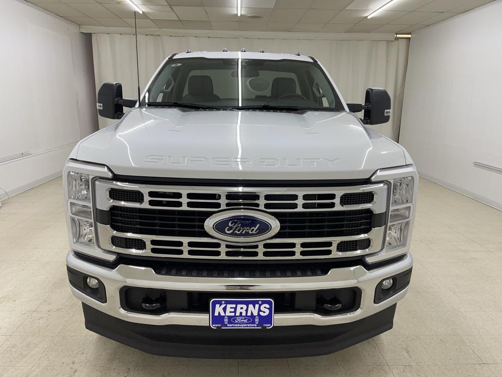 new 2025 Ford F-250 car, priced at $52,899