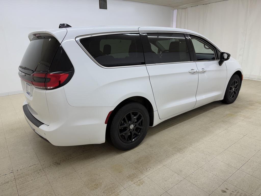 used 2024 Chrysler Pacifica car, priced at $24,865