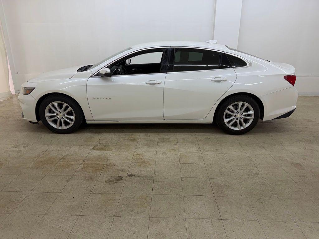 used 2017 Chevrolet Malibu car, priced at $13,489