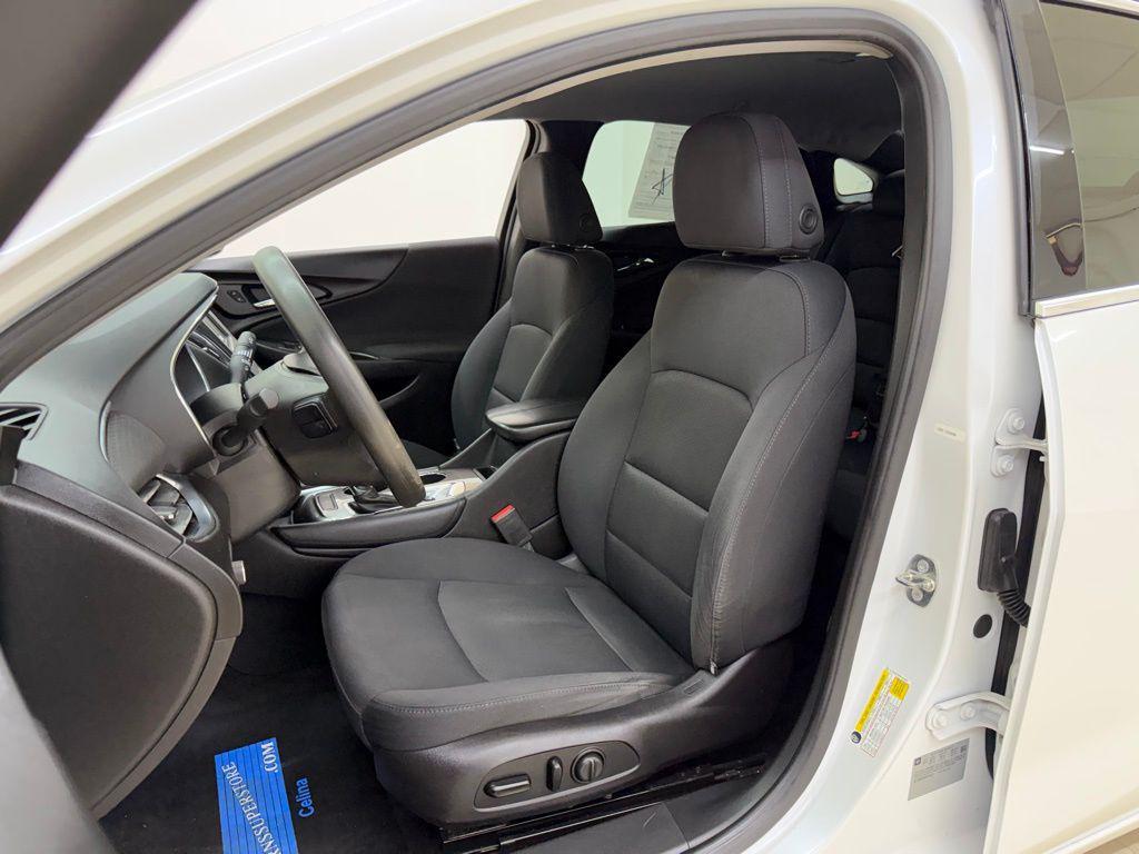 used 2017 Chevrolet Malibu car, priced at $13,489