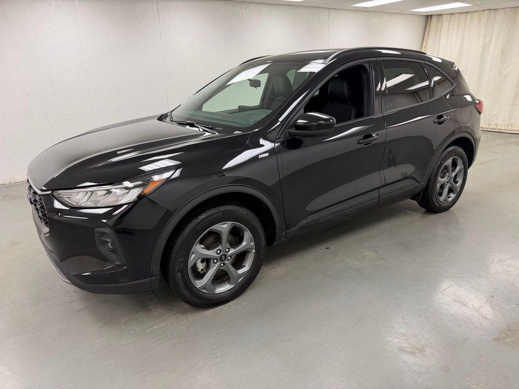 used 2025 Ford Escape car, priced at $23,996