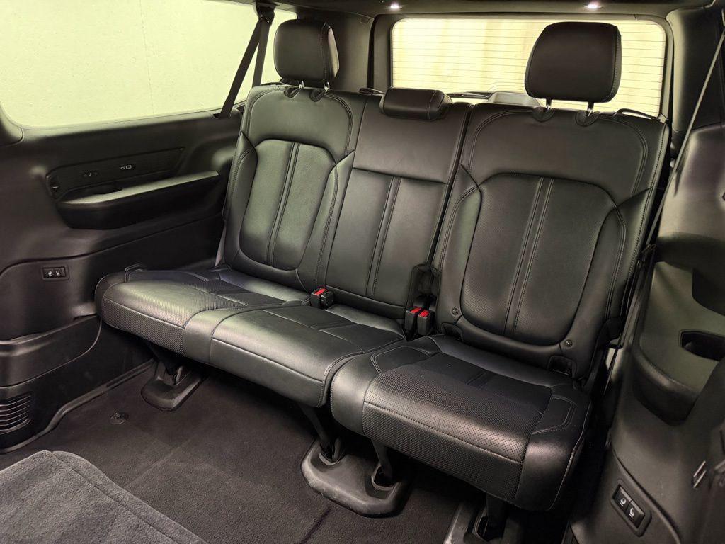 used 2024 Jeep Wagoneer L car, priced at $46,900