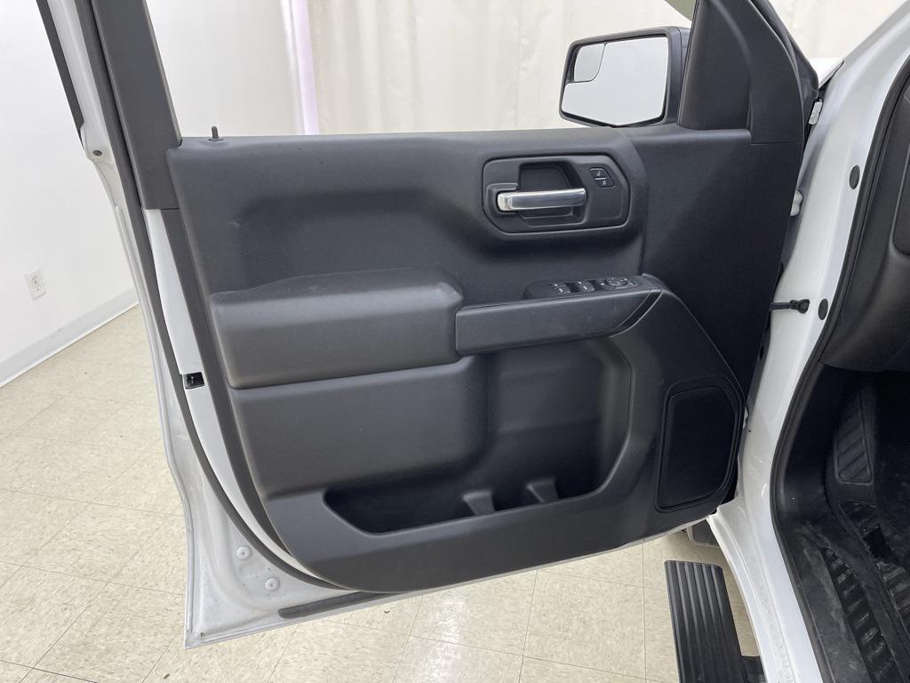 used 2024 GMC Sierra 1500 car, priced at $33,797