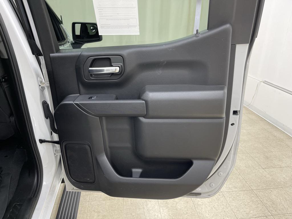 used 2024 GMC Sierra 1500 car, priced at $33,797