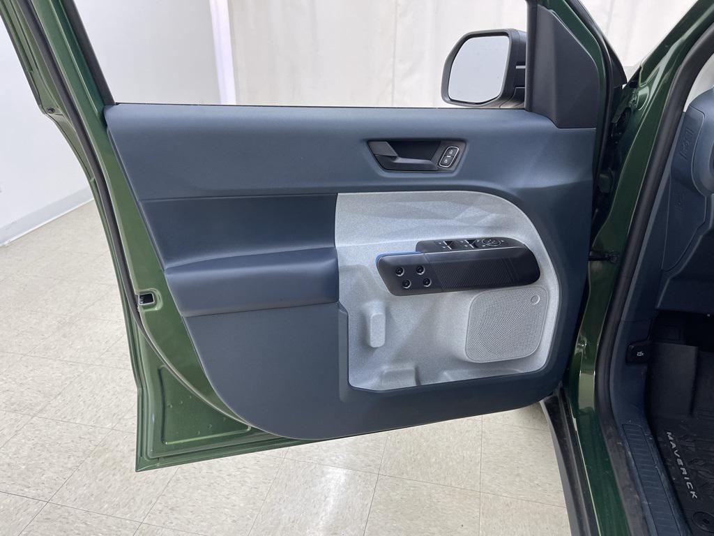 new 2025 Ford Maverick car, priced at $31,700