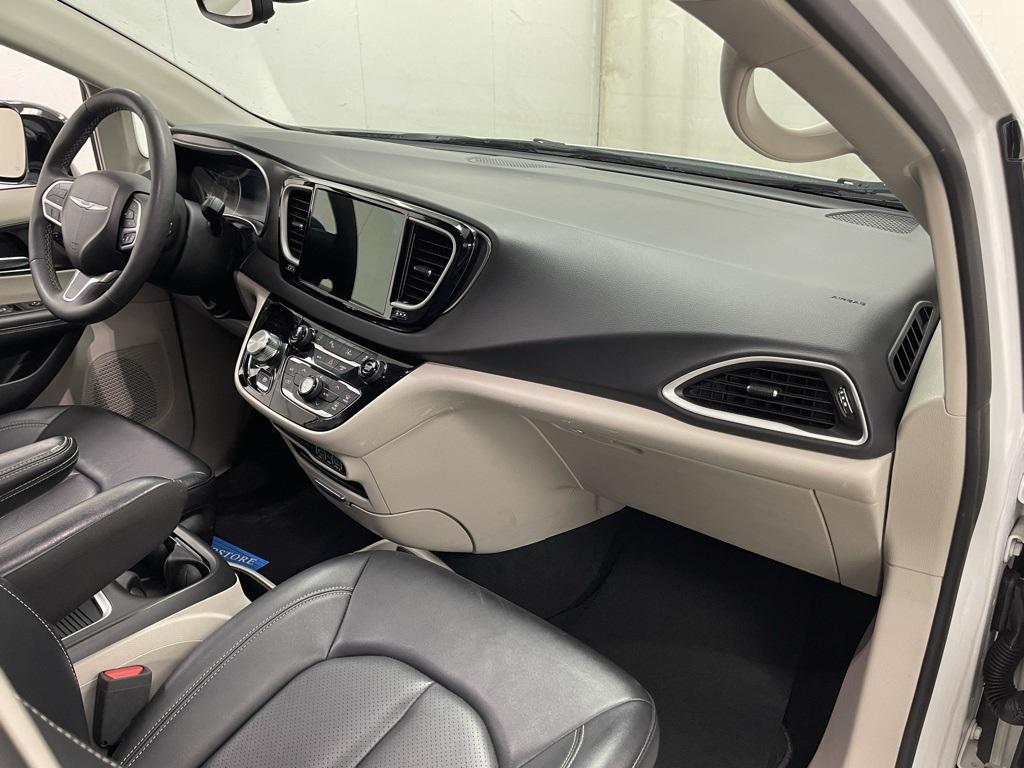 used 2024 Chrysler Pacifica car, priced at $25,648