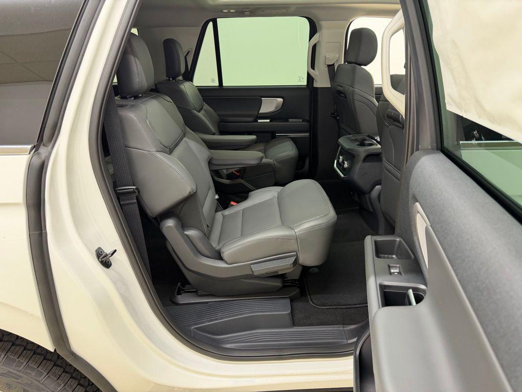new 2026 Ford Expedition Max car, priced at $76,533