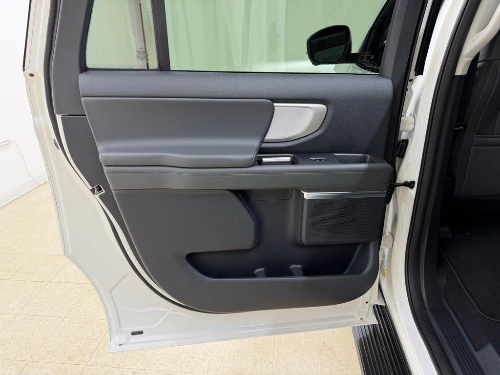 new 2026 Ford Expedition Max car, priced at $76,533