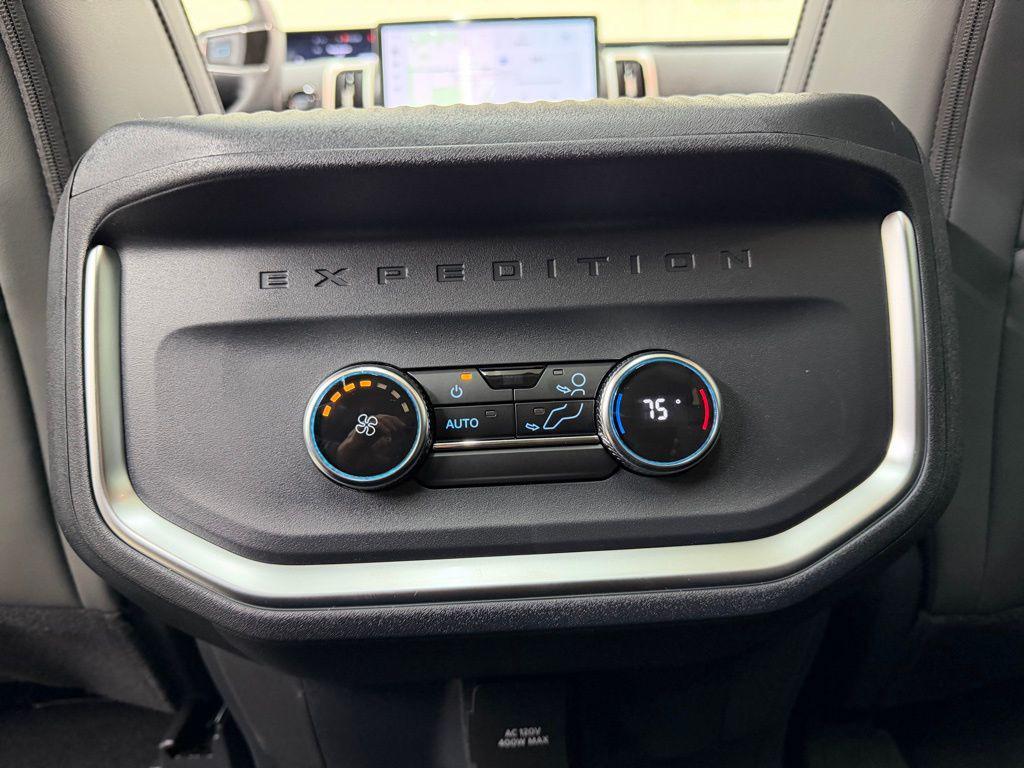 new 2026 Ford Expedition Max car, priced at $76,533