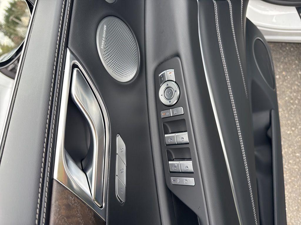 new 2026 Genesis GV80 car, priced at $85,420