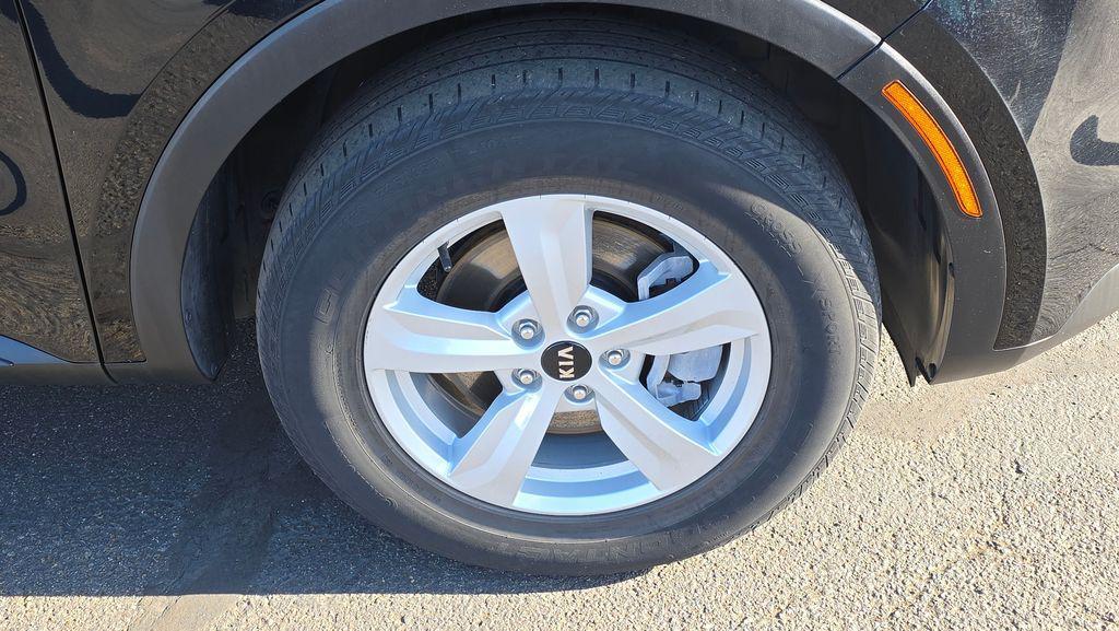 used 2021 Kia Sorento car, priced at $21,990