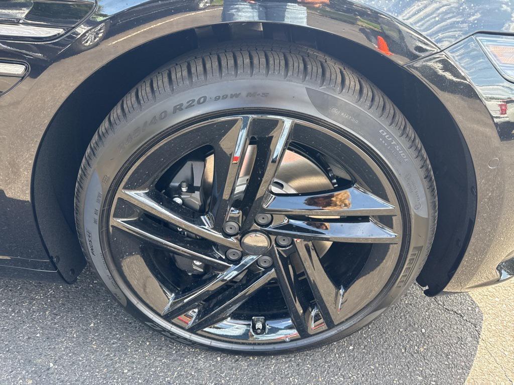 new 2026 Genesis G80 car, priced at $82,020