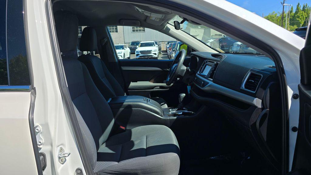 used 2019 Toyota Highlander car, priced at $24,490