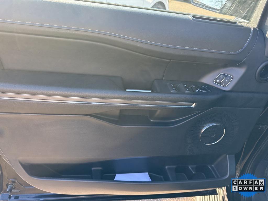 used 2024 Ford Expedition car, priced at $44,644
