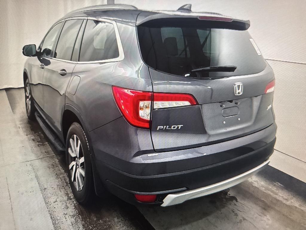 used 2022 Honda Pilot car, priced at $33,995