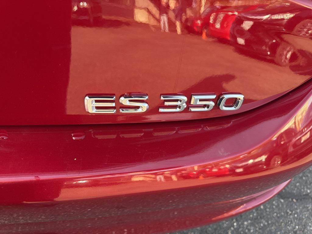 used 2024 Lexus ES 350 car, priced at $36,888