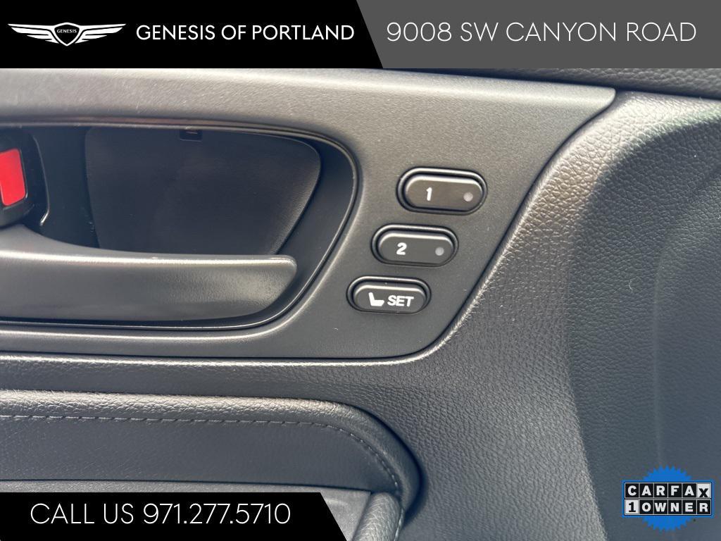 used 2025 Honda Odyssey car, priced at $38,888