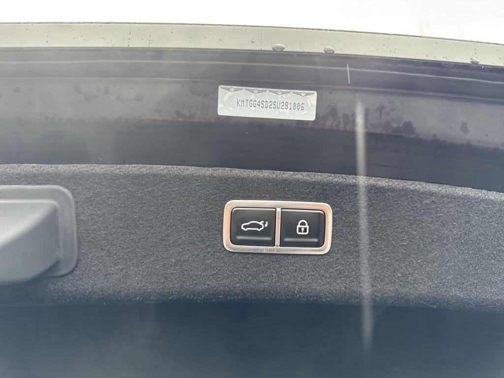 new 2025 Genesis G80 car, priced at $73,570