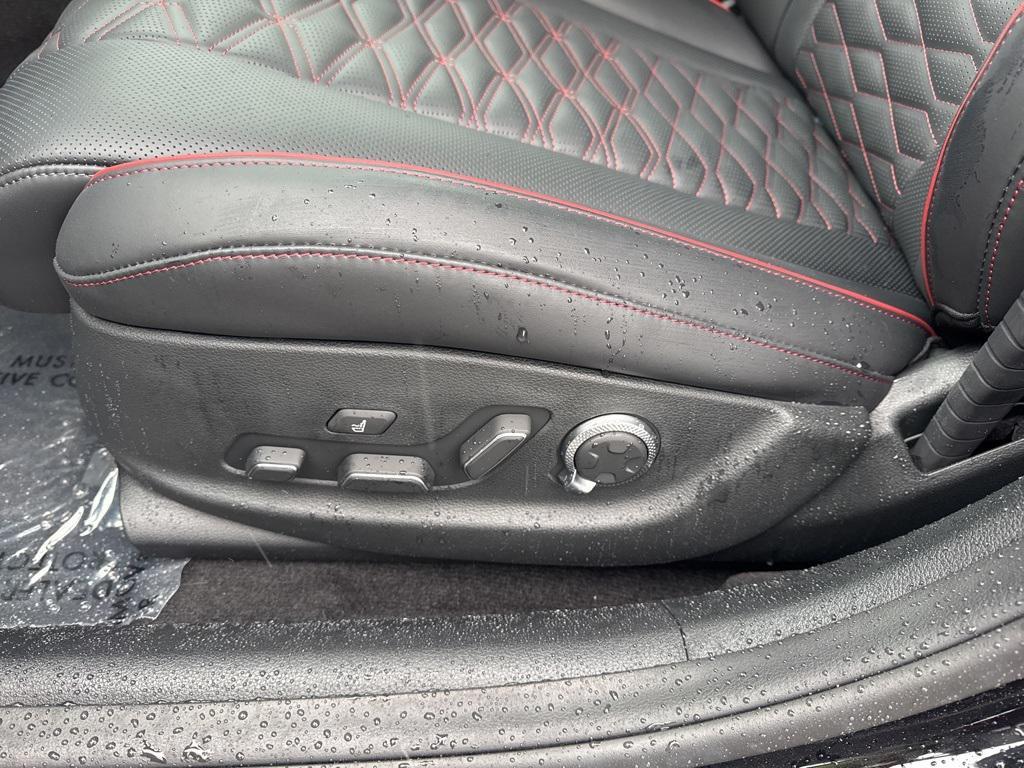 new 2025 Genesis G80 car, priced at $73,570