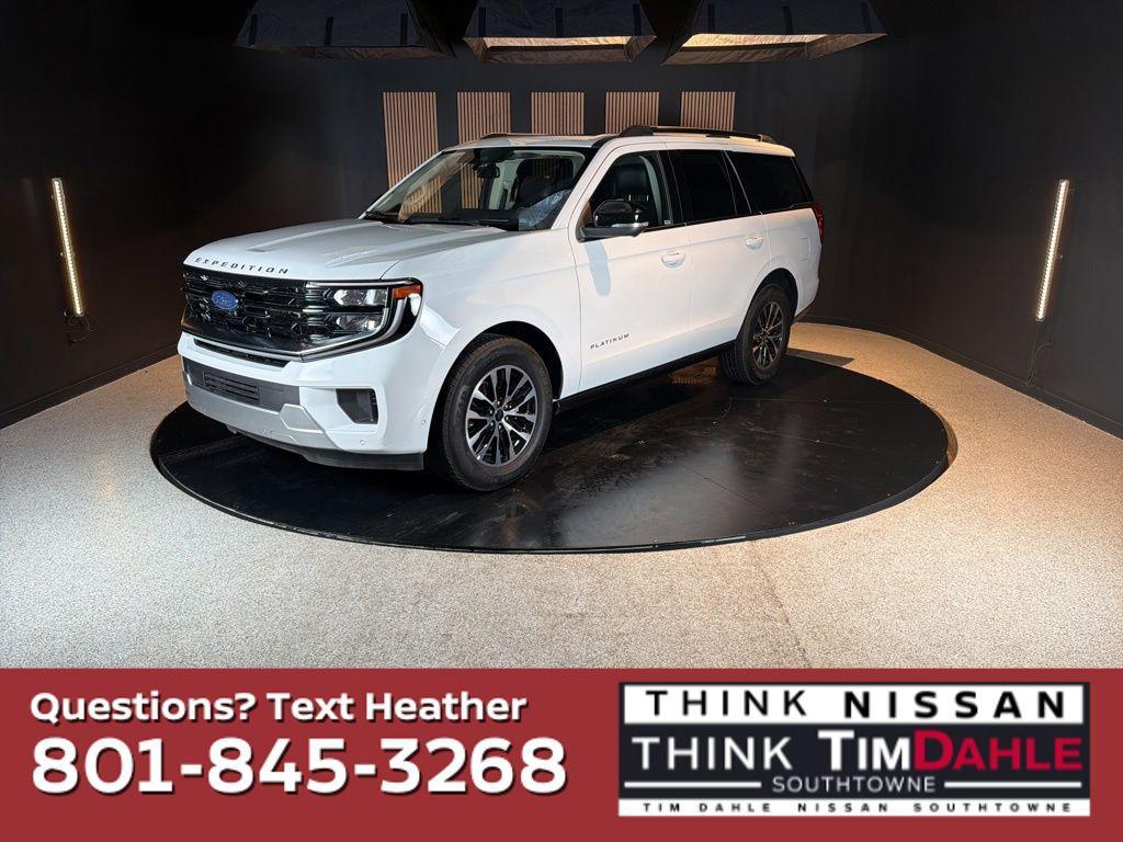 used 2025 Ford Expedition car, priced at $65,818