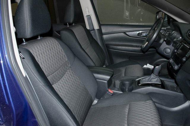 used 2018 Nissan Rogue car