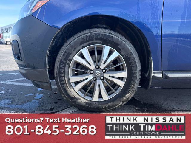 used 2017 Nissan Pathfinder car, priced at $5,999