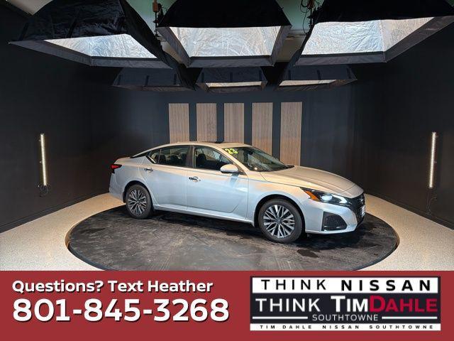 used 2023 Nissan Altima car, priced at $20,985