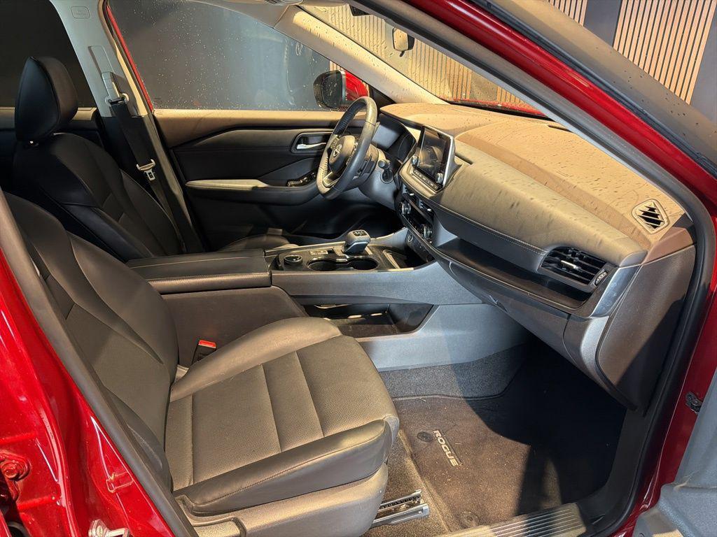 used 2023 Nissan Rogue car, priced at $18,999