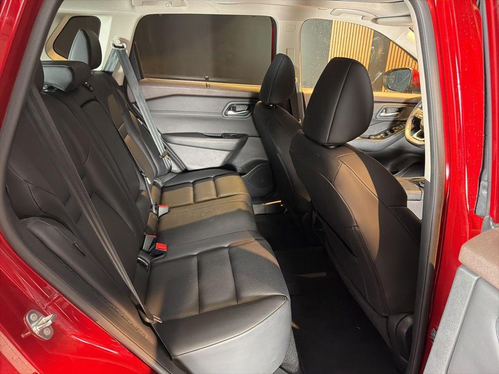 used 2023 Nissan Rogue car, priced at $18,999