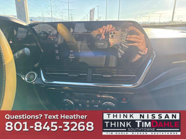 used 2025 Chevrolet Trax car, priced at $24,899