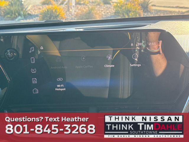 used 2025 Chevrolet Trax car, priced at $24,899