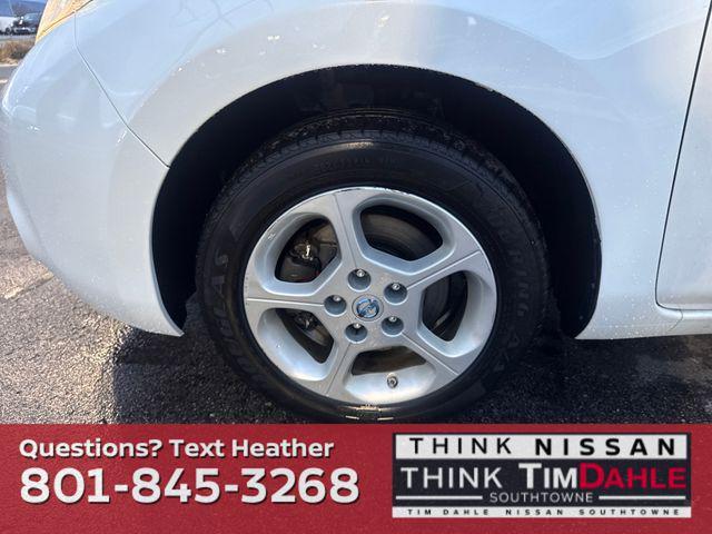 used 2014 Nissan Leaf car, priced at $4,999