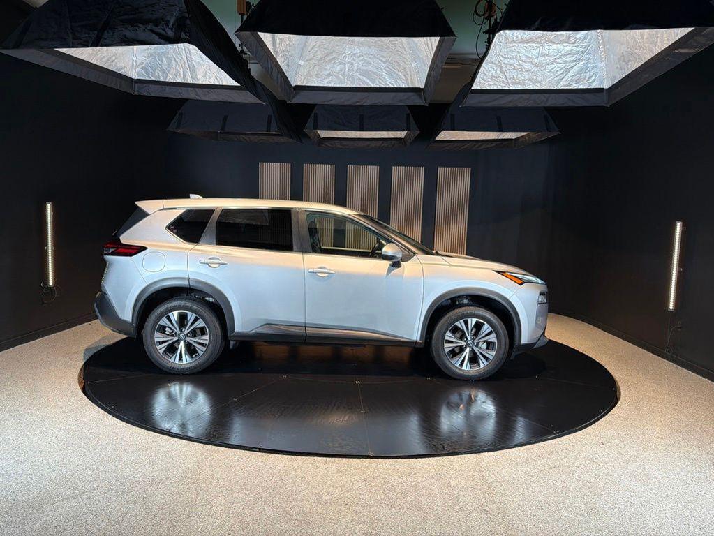 used 2022 Nissan Rogue car, priced at $22,499
