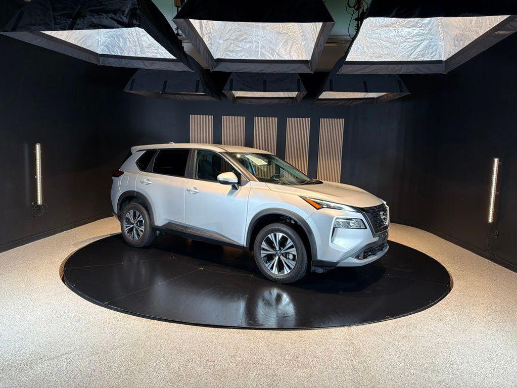 used 2022 Nissan Rogue car, priced at $22,499